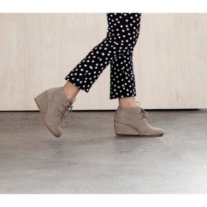 TOMS Desert Taupe Booties